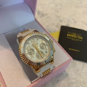 INVICTA WOMENS QUARTZ 39MM GOLD CASE MODEL 24187